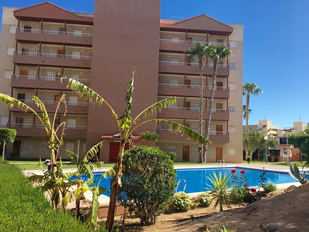 Apartamentos Arenales Del Sol II מראה חיצוני תמונה